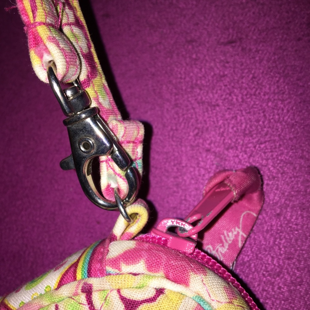 Vera Bradley wristlet - Picture 5 of 7